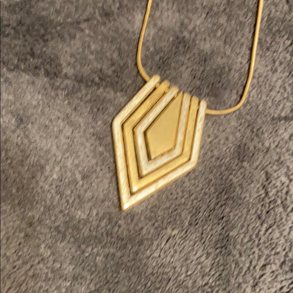 Statement necklace
